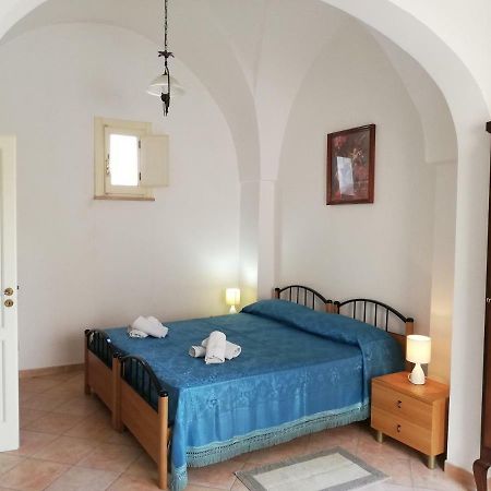 Centro Storico Di Castro Marina Lejlighed Eksteriør billede